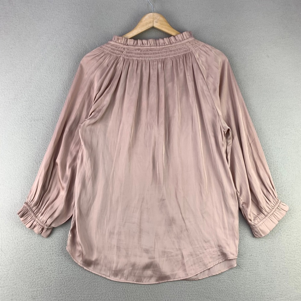 Carmen‎ Marc Valvo Blouse Women S Pink Satin Smocked Ruffle V-Neck Peasant Top - Picture 2 of 9